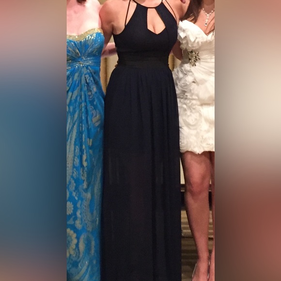 BCBGeneration Navy and Black Lace Chiffon Gown Cut Outs | Size 6 | Worn Once - Picture 10 of 10